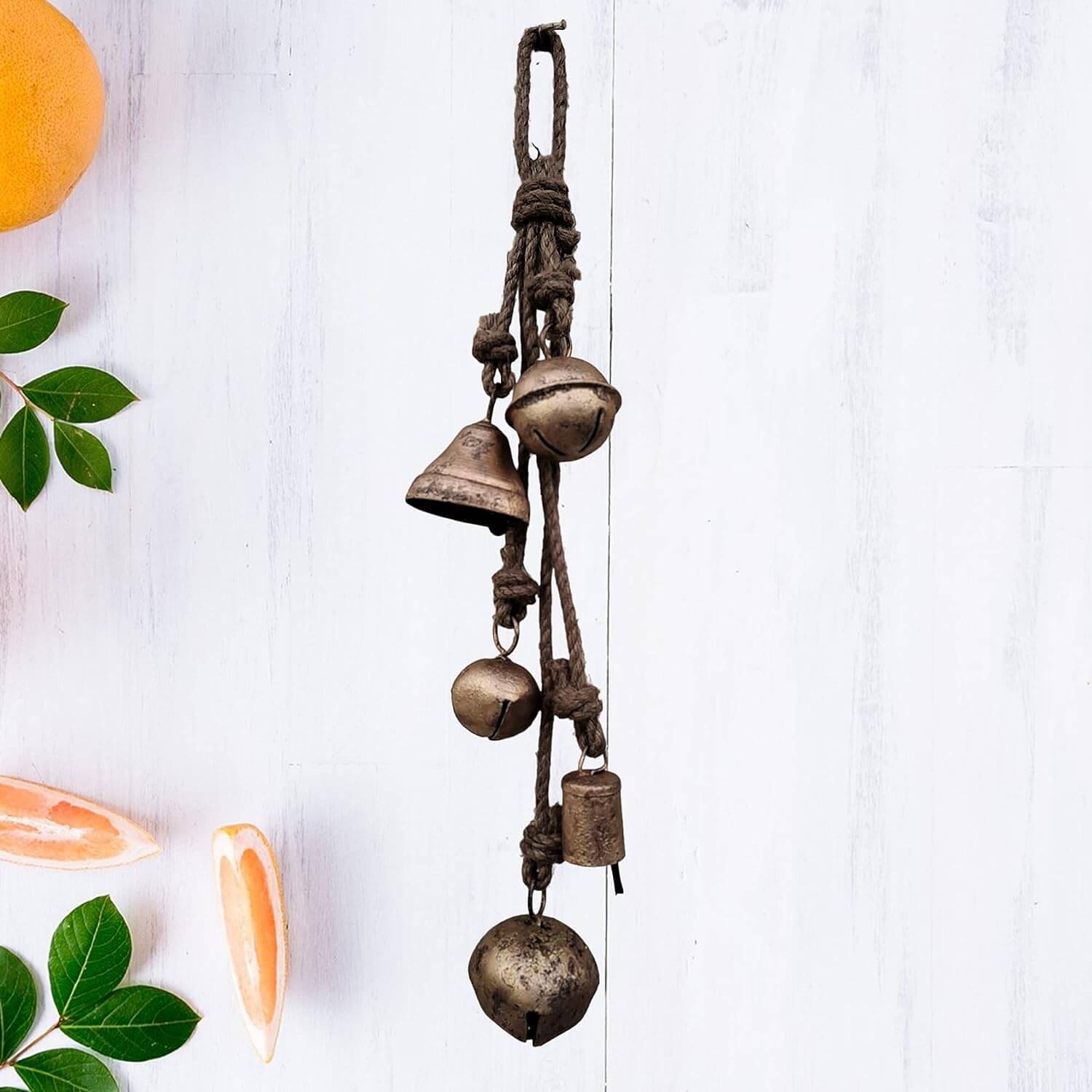 Rustic Harmony Jingle Bells Cluster - Vintage Décor