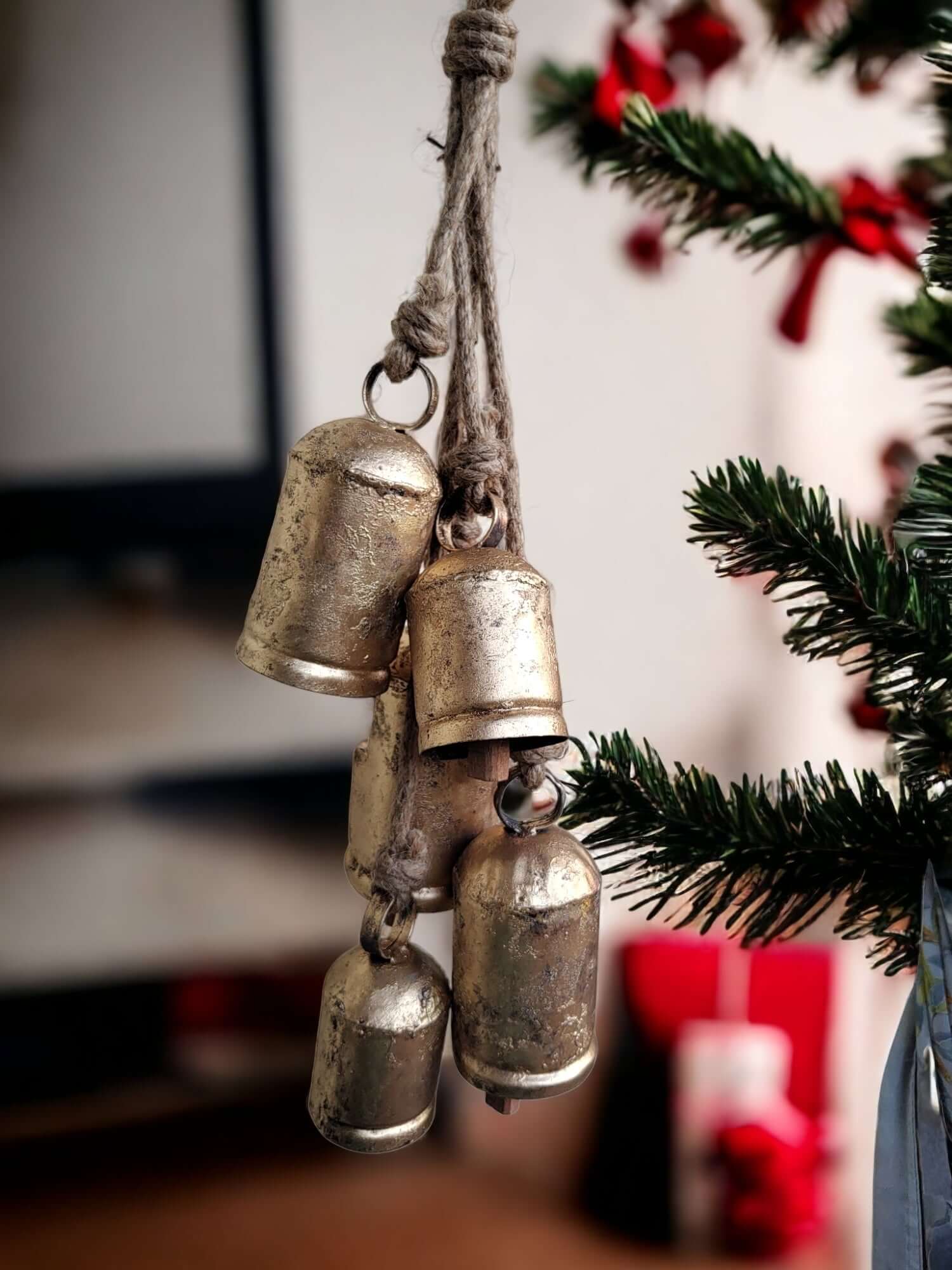 Rustic 5 Cluster Bells Hanging Wind Chime Christmas Decor