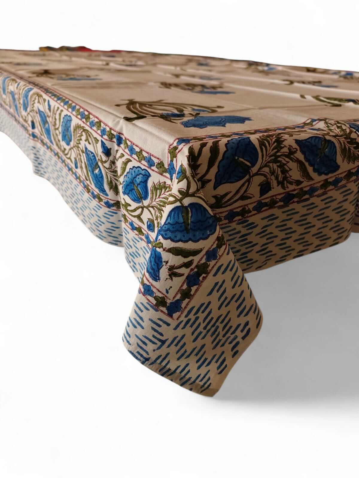 dinner party table decor table cover