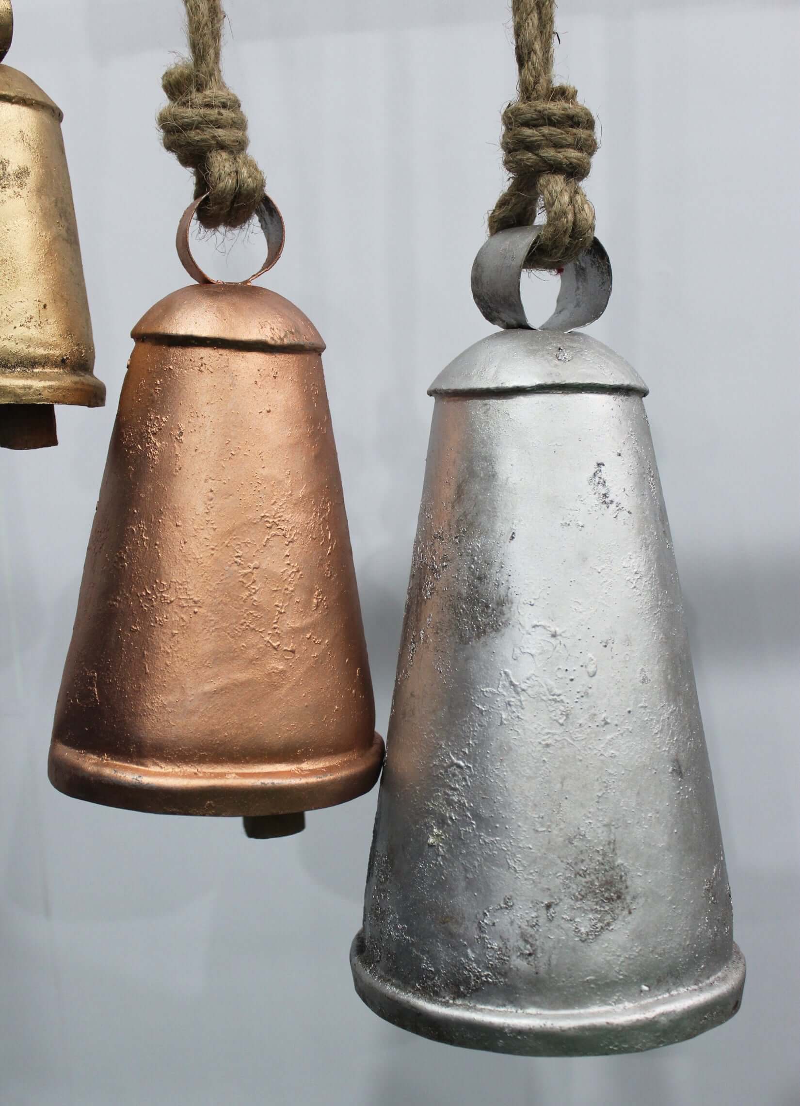 Rustic Iron Cow Bells - Set of 3 for Outdoor Décor