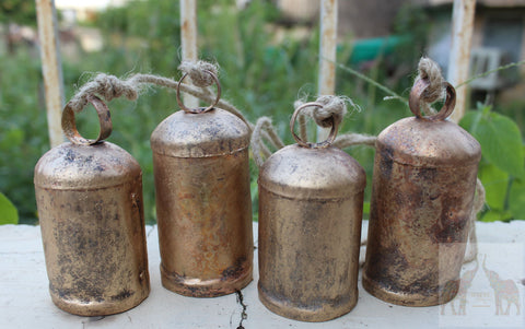 Mango Gifts 4 Vintage Bells Hanging Wind Chimes, Indian Bells Wind Chimes 100 cm Length String of Bells set of 5 Pieces