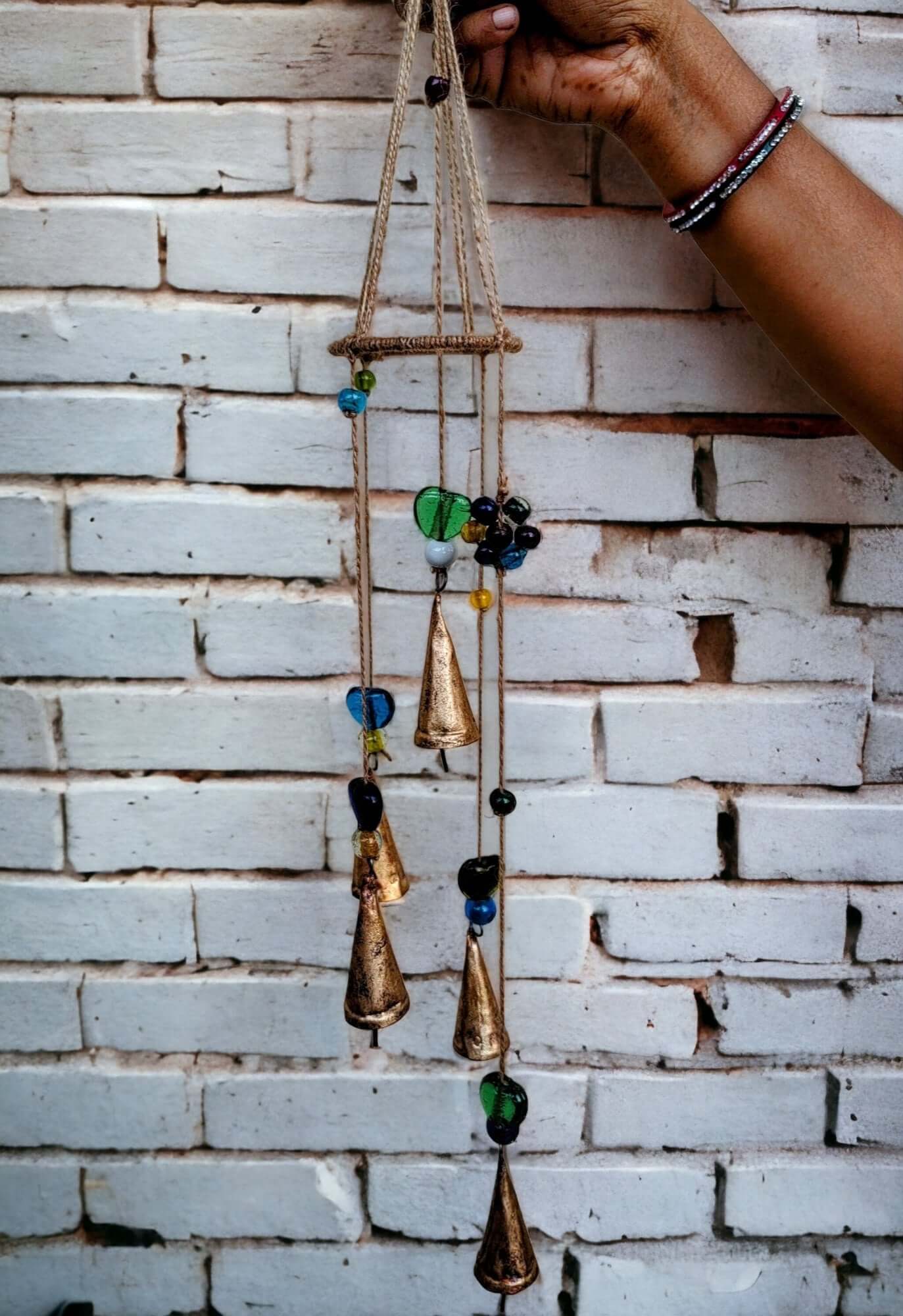 Rustic Vintage Tin Cow Bells Wind Chimes DécorWind chimes