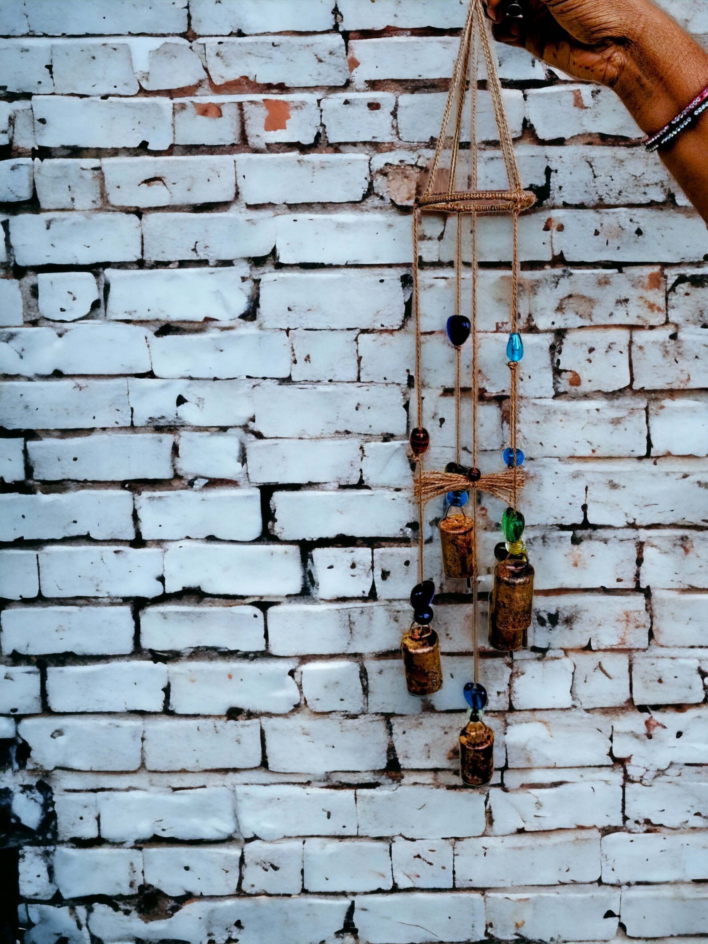 Rustic Vintage Tin Cow Bells Wind Chimes DécorWind chimes