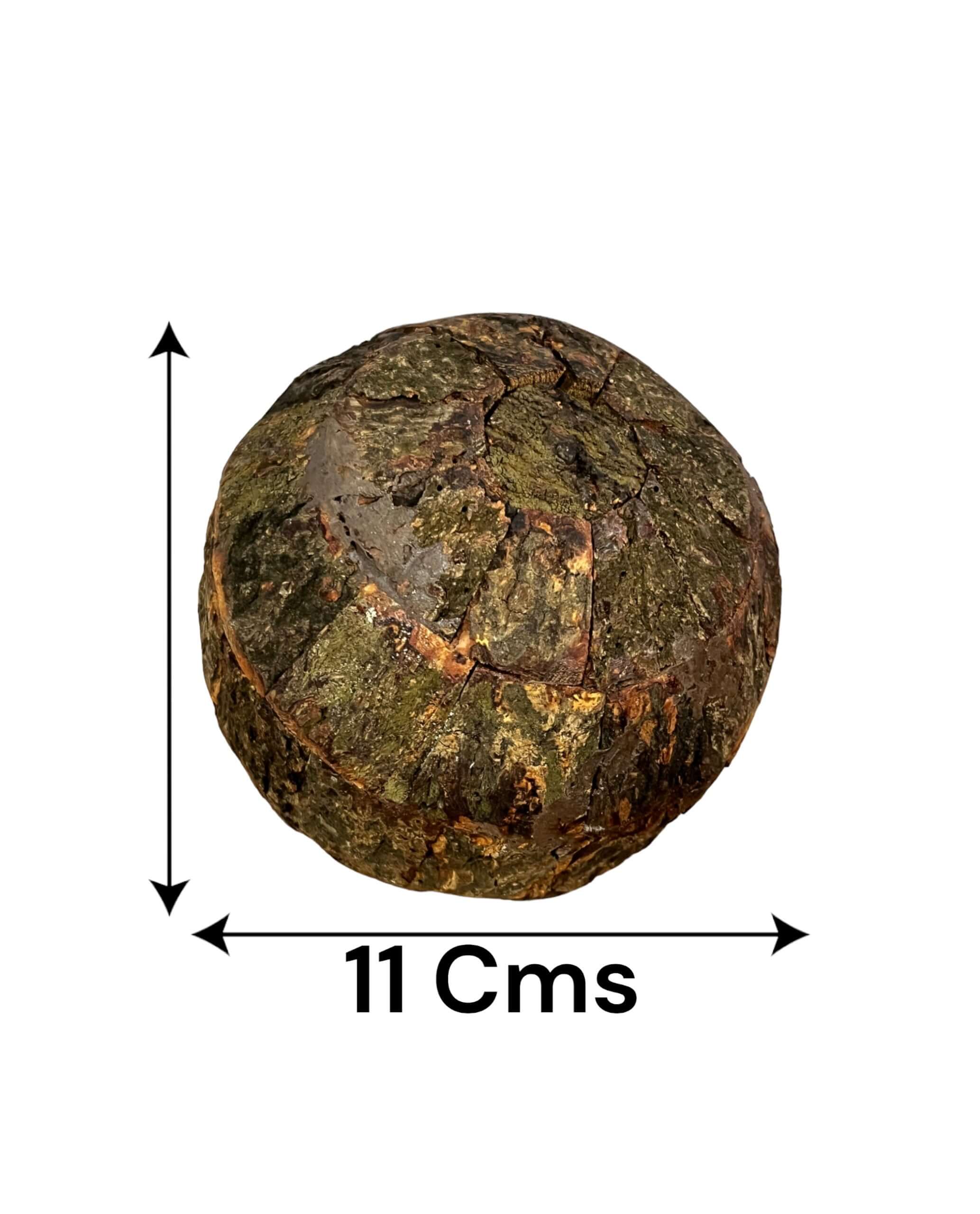 Adorable handcrafted wood balls in 2 styles, perfect for rustic home accents, table decorations, and country style decor.