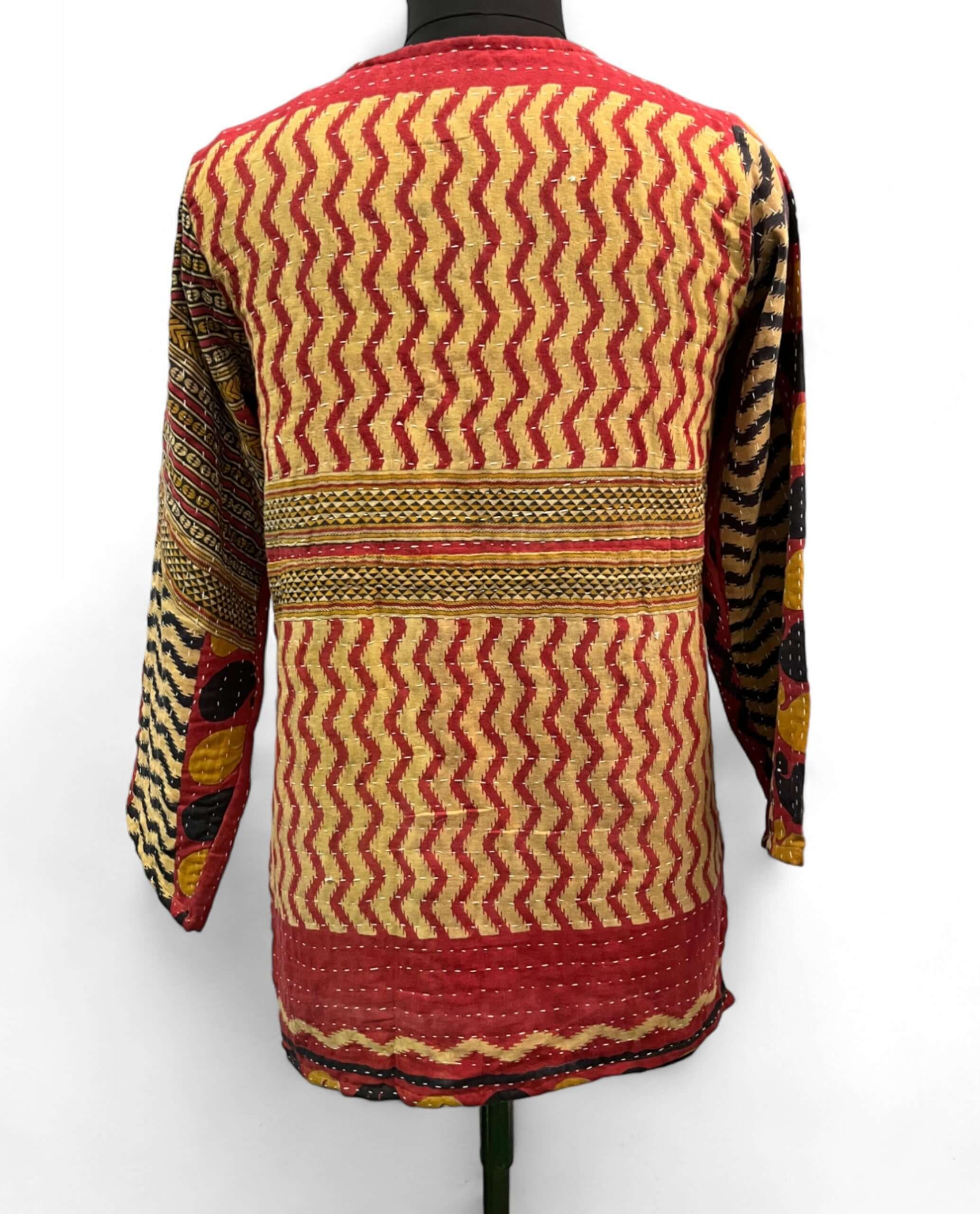 Vintage 100%cotton sari kantha jacket coat bohemian vintage style overcoat rustic wear Boho Style for Unisex , Collared Jacket CoatUnique 100% cotton kantha jacket with a rustic boho style. Custom sizes available. Reversible 