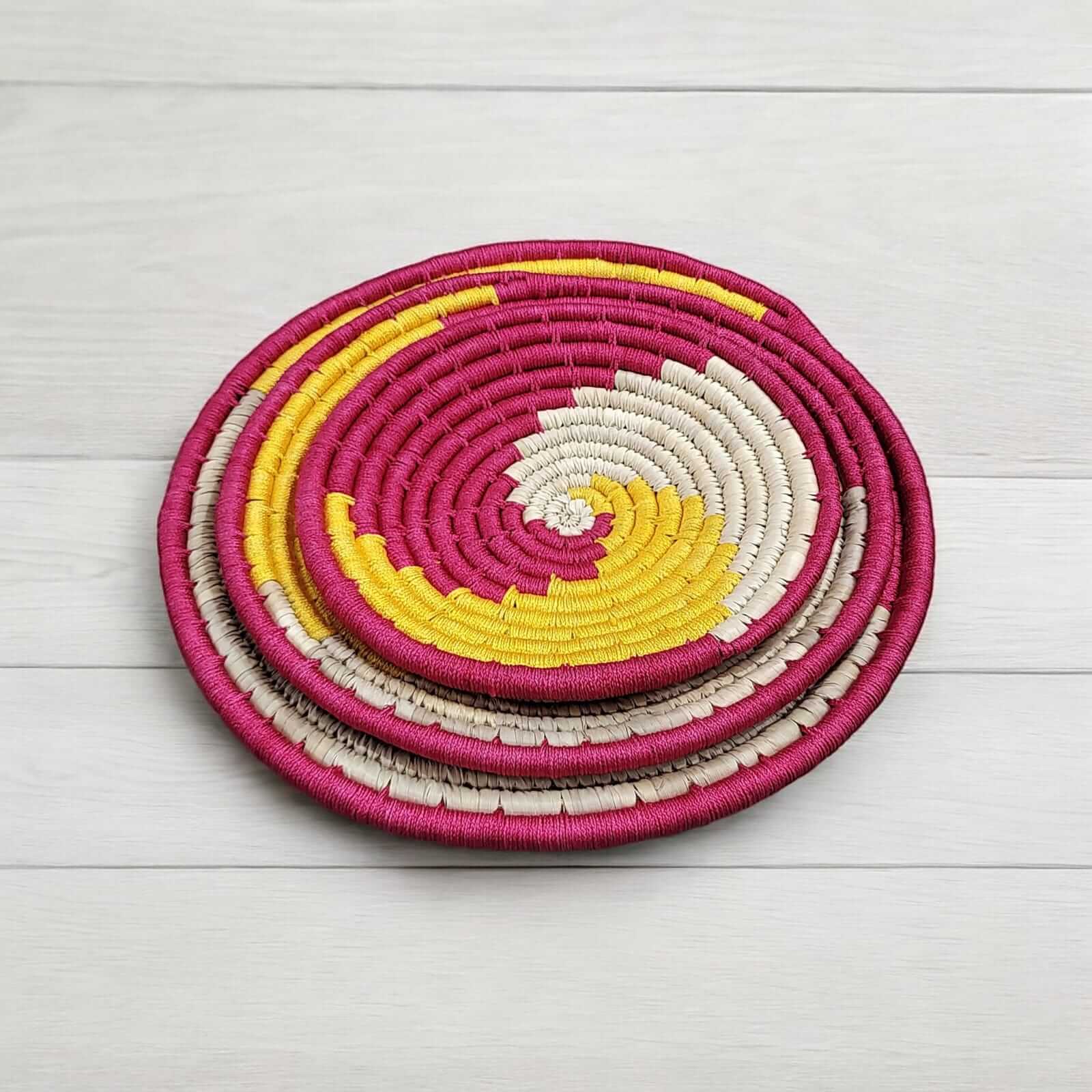 Handwoven Sabai Grass Wall Baskets - Bohemian DécorWall Hanging