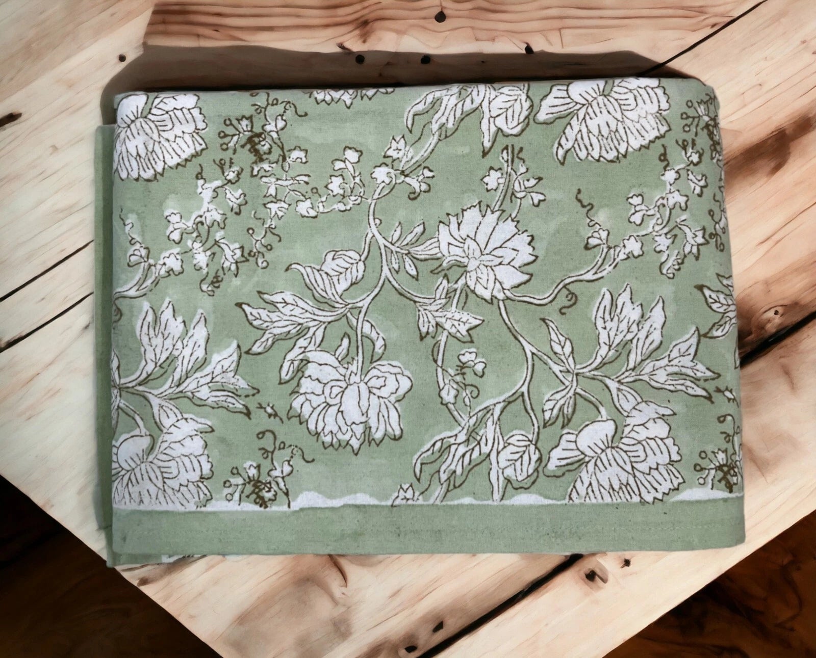 Elegant floral design cotton tablecloth in soft green, perfect for dining, Valentine's, and Thanksgiving celebrations.