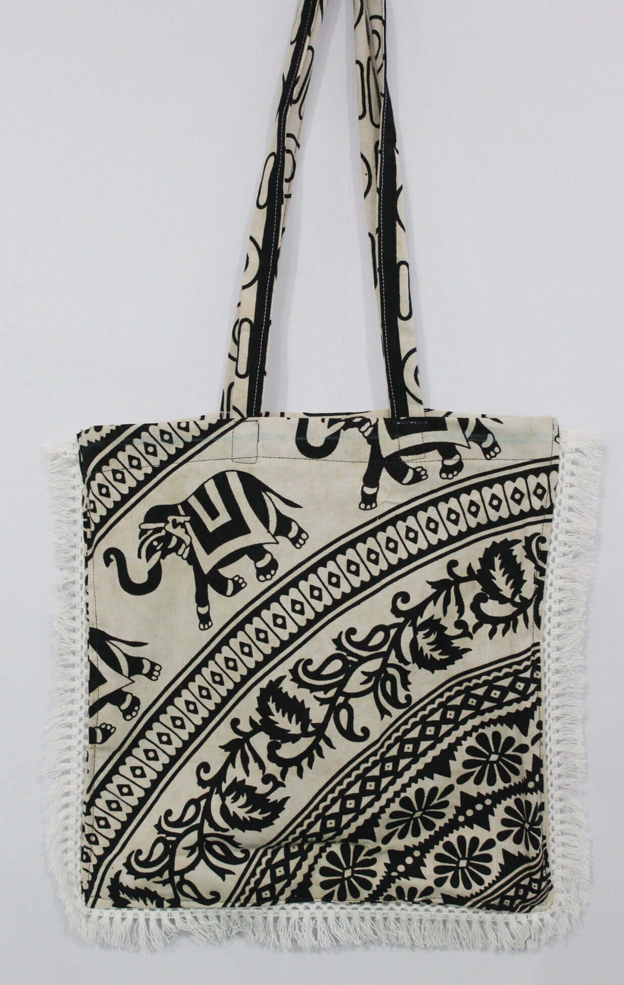 Shop 100% cotton elephant mandala beach bags. Stylish, eco-friendly, and machine washable. Perfect for shopping and picnics!