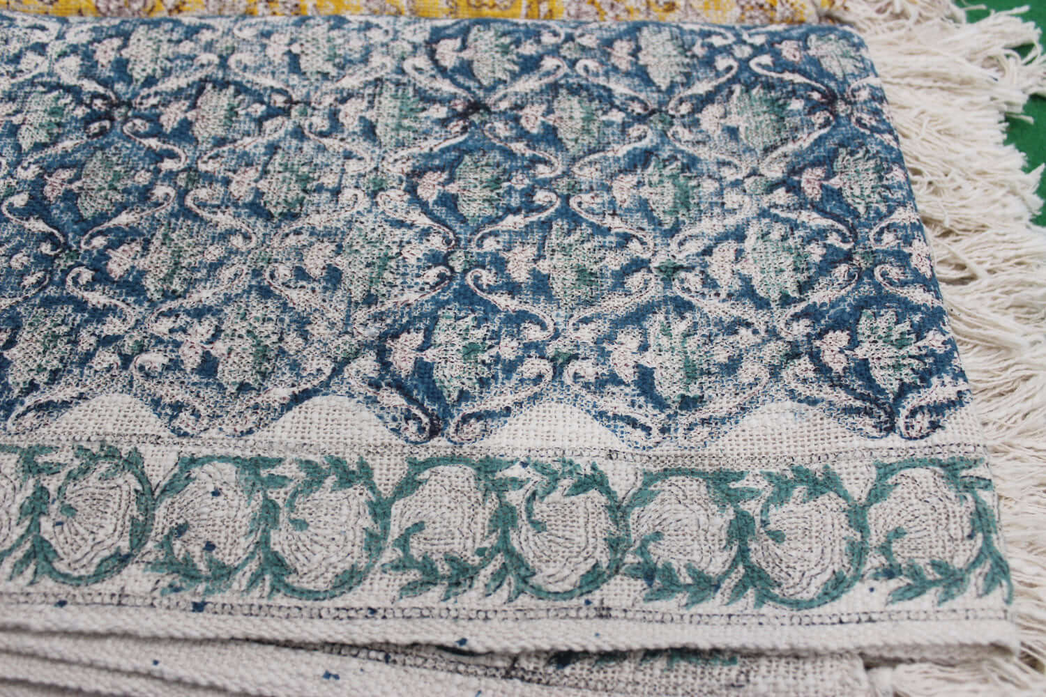 Hand-Loomed Cotton Sofa Throw Blanket - 72x52 Inches