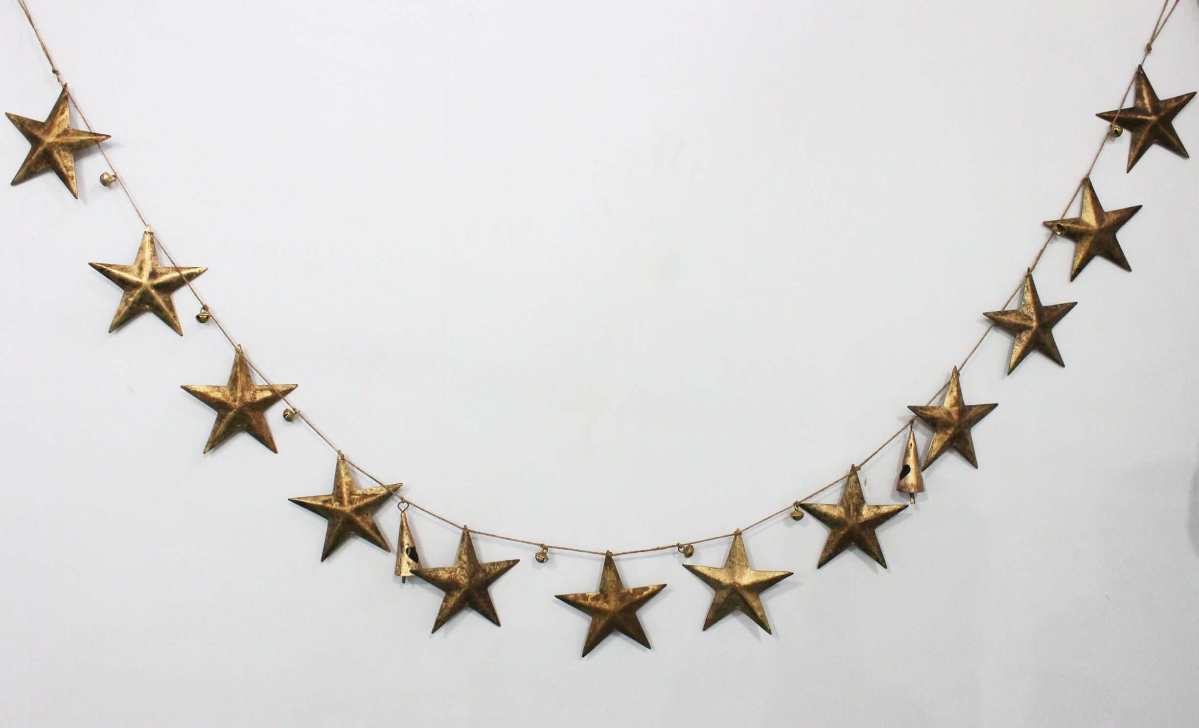 Rustic Iron Stars Jute Garland - Bohemian Décor
