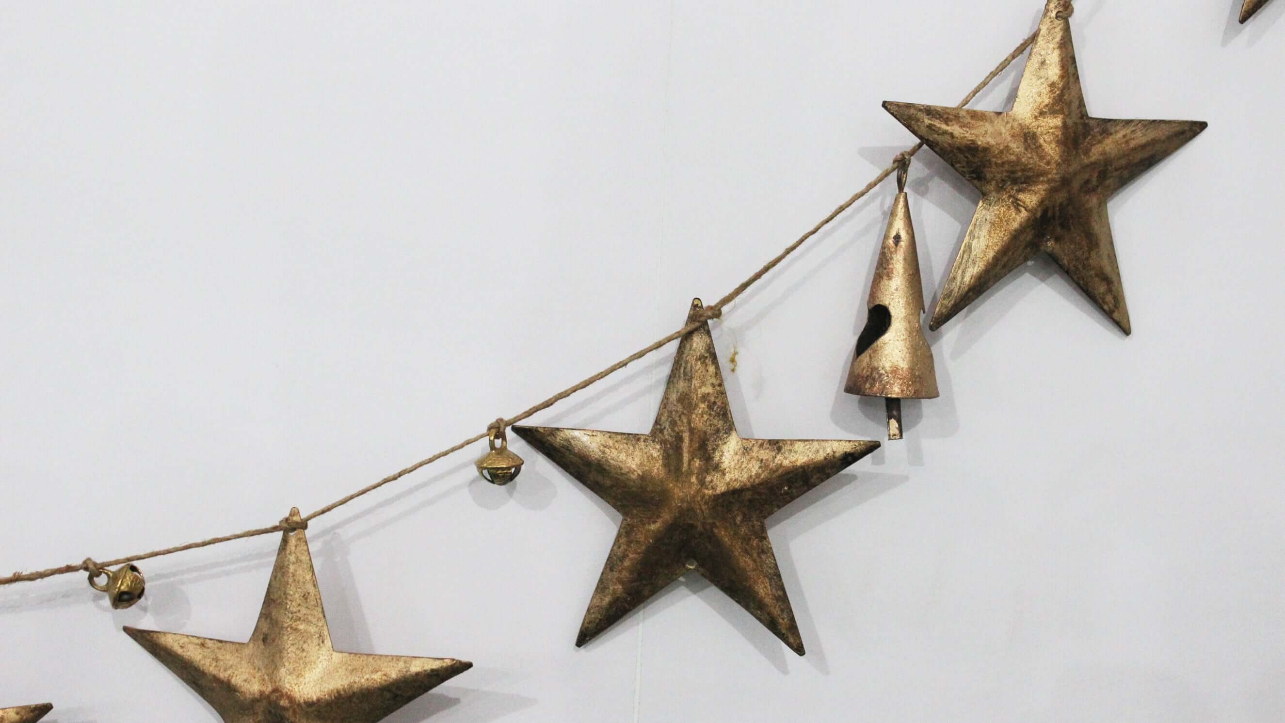 Rustic Iron Stars Jute Garland - Bohemian Décor
