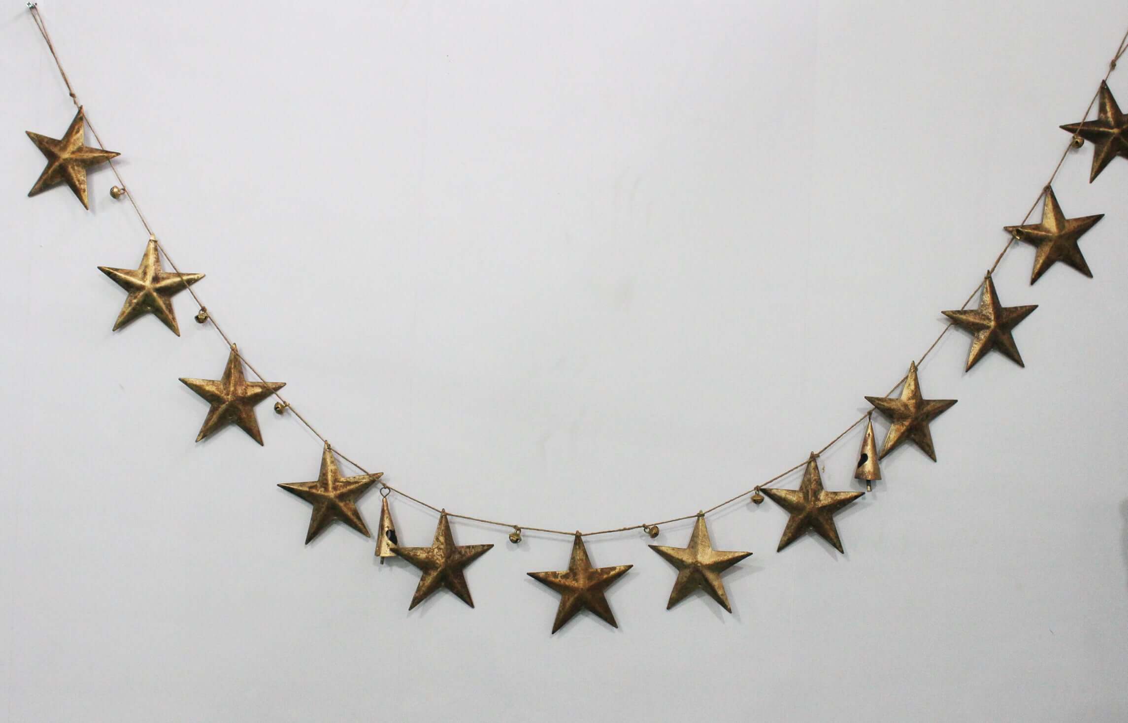 Rustic Iron Stars Jute Garland - Bohemian Décor