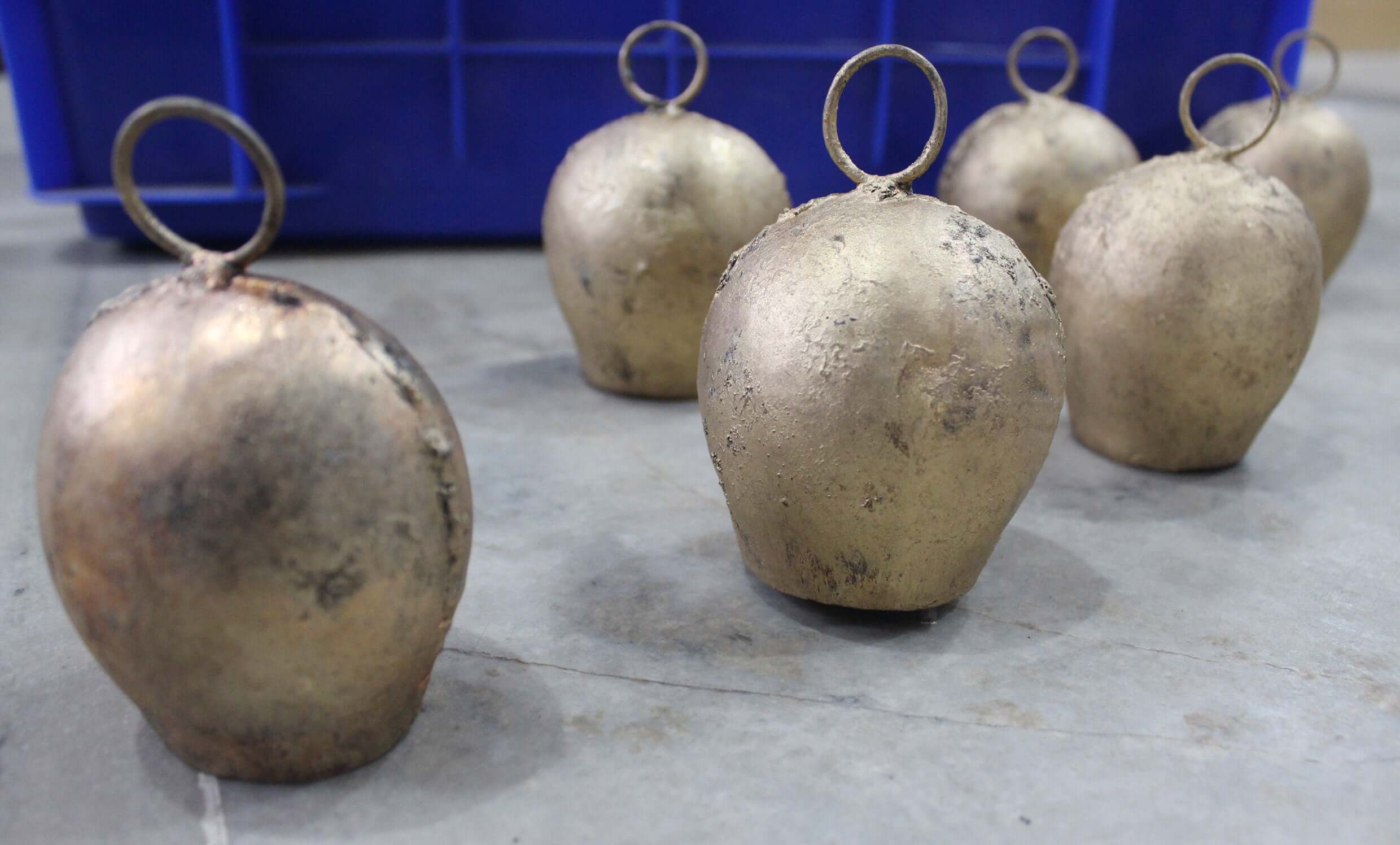 Shop our 4" Vintage Shabby Chic Tin Bells, handmade from recycled iron for a soothing tinkle sound. Perfect for home decor or gifts!