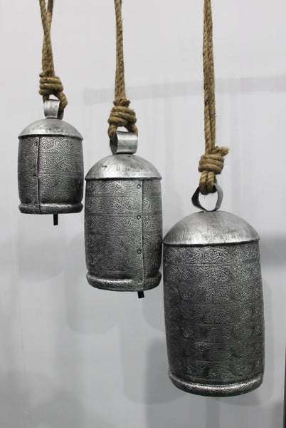 Mango Gifts Set of 3 Harmony Cow Bells Vintage Chimes Antique Look with Rustic Jute Rope