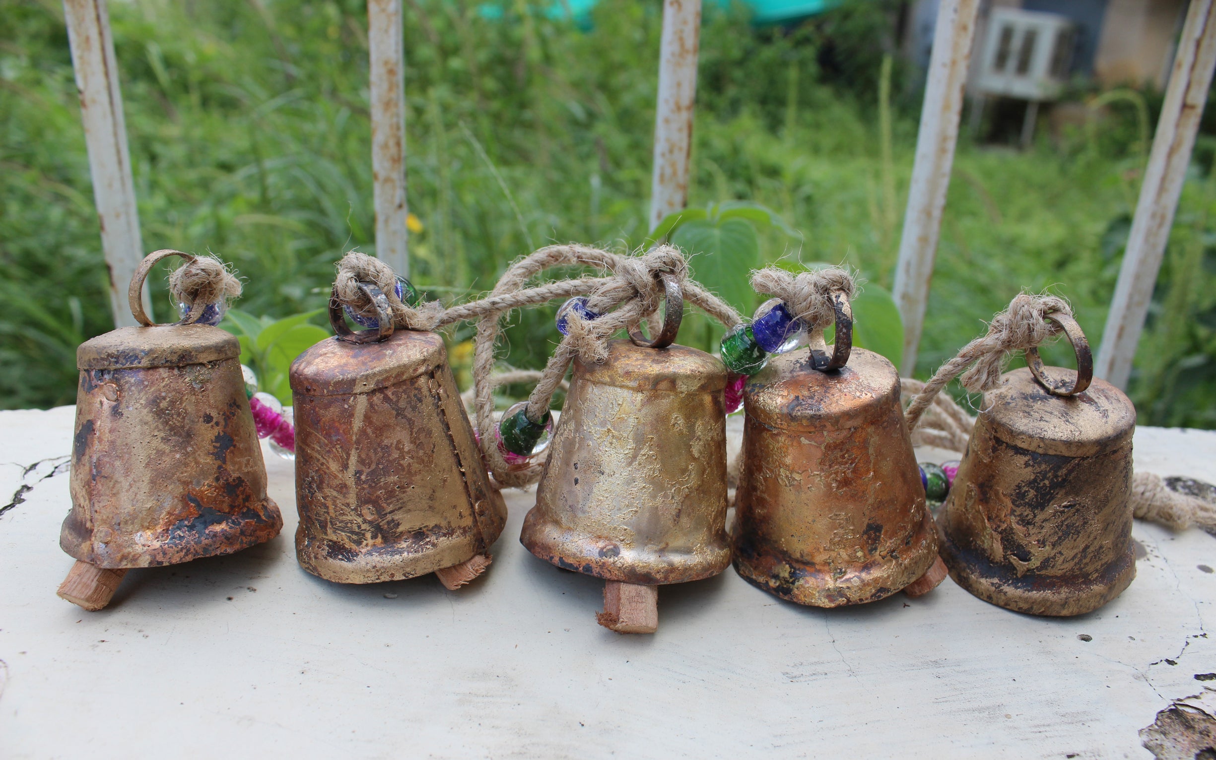 Rustic bells Vintage metal tin bells garden decoration