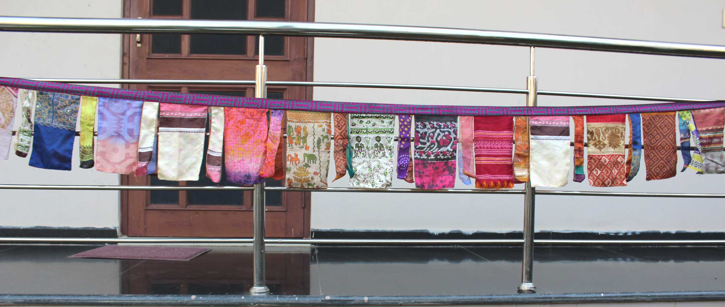 Mango Gifts Handmade Multicolour Indian Vintage Recycled Sari Saree Large Flag Bunting Garlands for Party Garden Outhouse and Patio Decoration