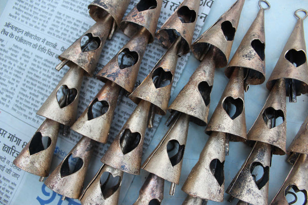 Recycled Iron Vintage Heart Bells Windchimes Bells Craft Supply 3" Inches - Mangogiftsstore