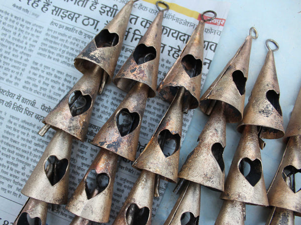 Recycled Iron Vintage Heart Bells Windchimes Bells Craft Supply 3" Inches - Mangogiftsstore