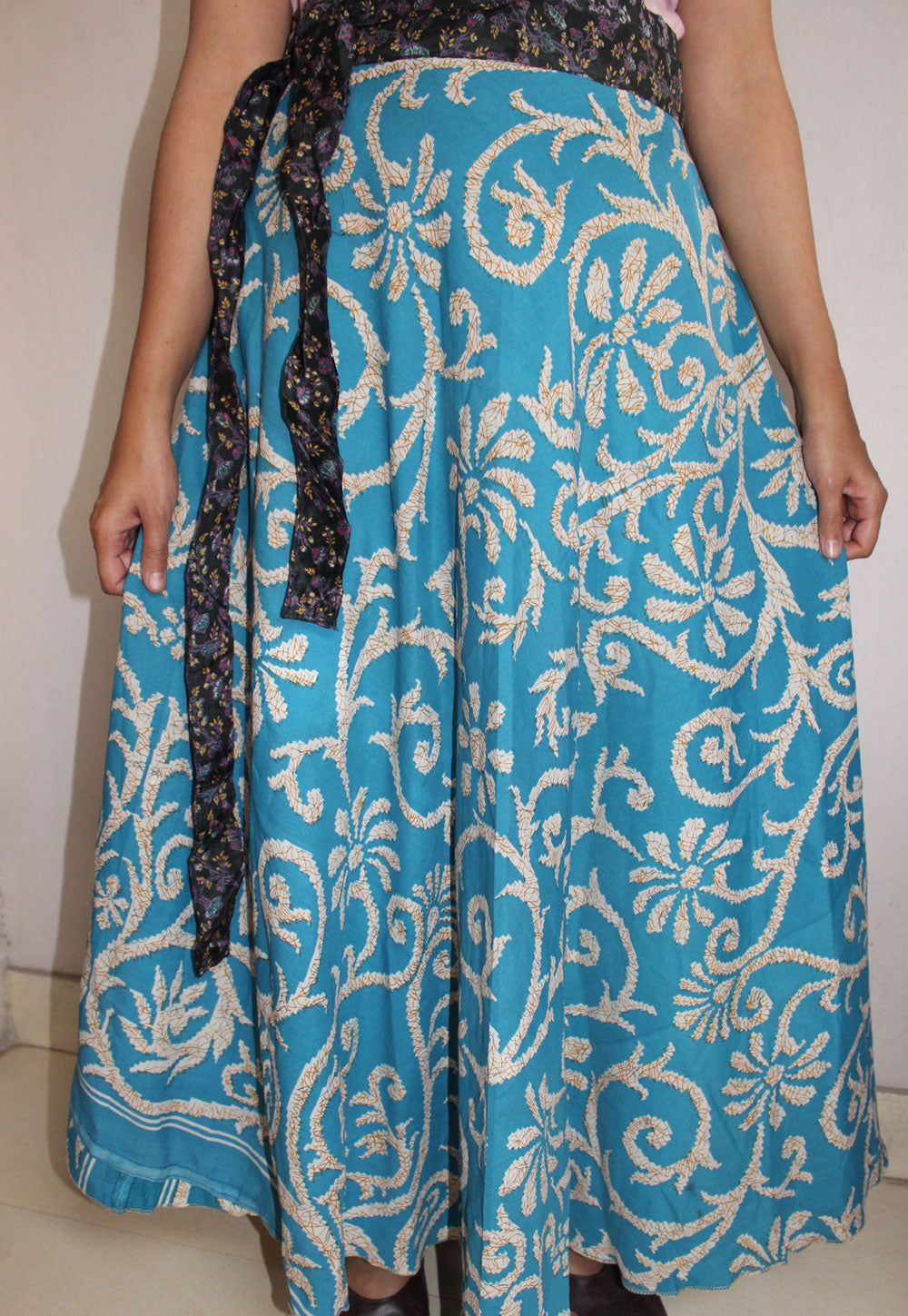 Vintage Silk Sari Recycled Patchwork Magic Wrap Around Skirt Reversible Dress - Mangogiftsstore