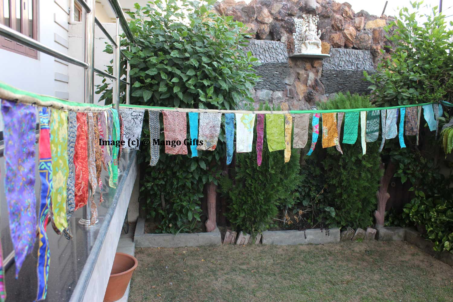 Silk Sari saree flags buntings garlands hippy hippie vintage bohemian decoration 