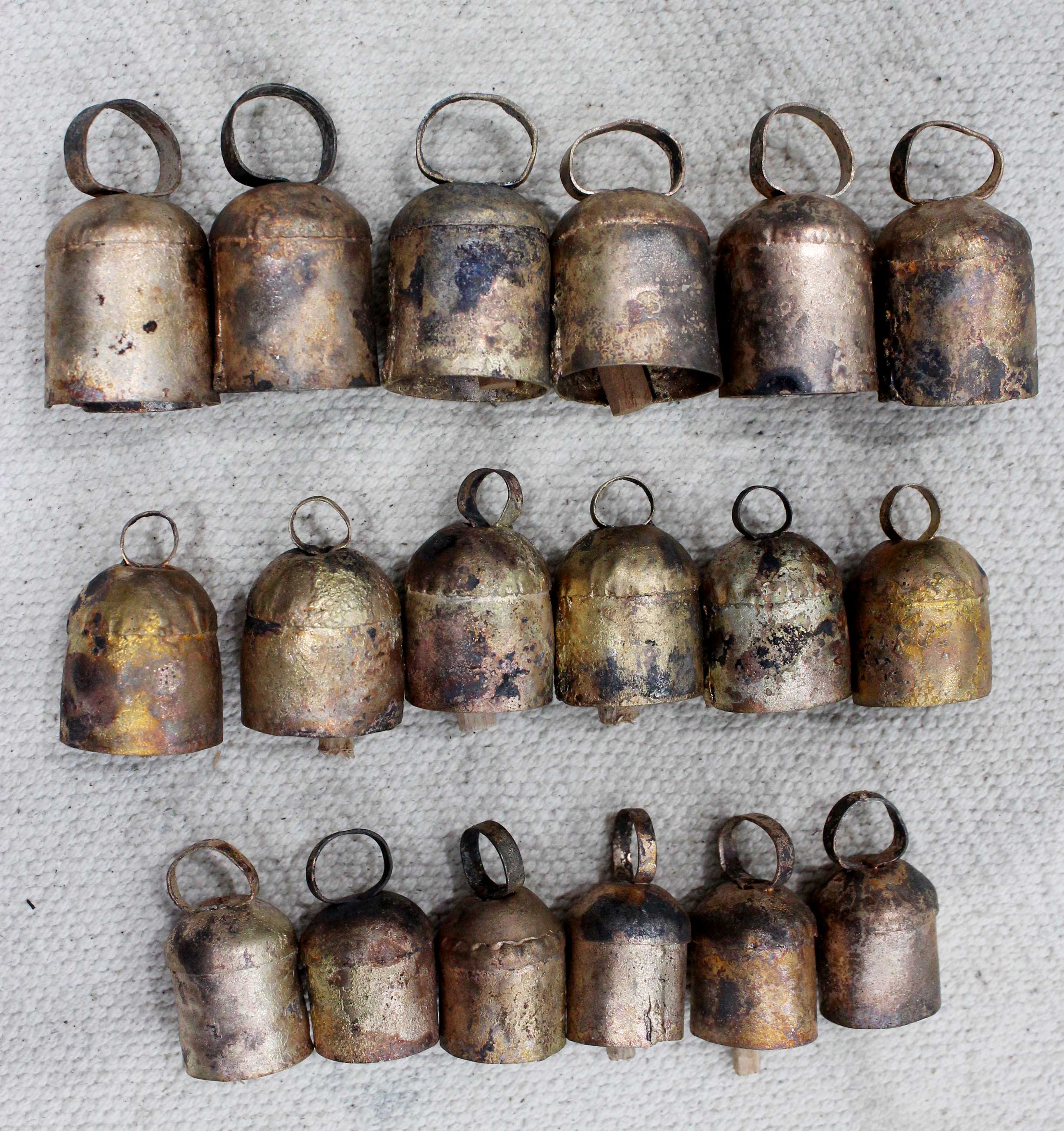 Handmade Decorative Tin Metal Craft Bells Shabby Chic Vintage Rustic 18 Pcs Lot
