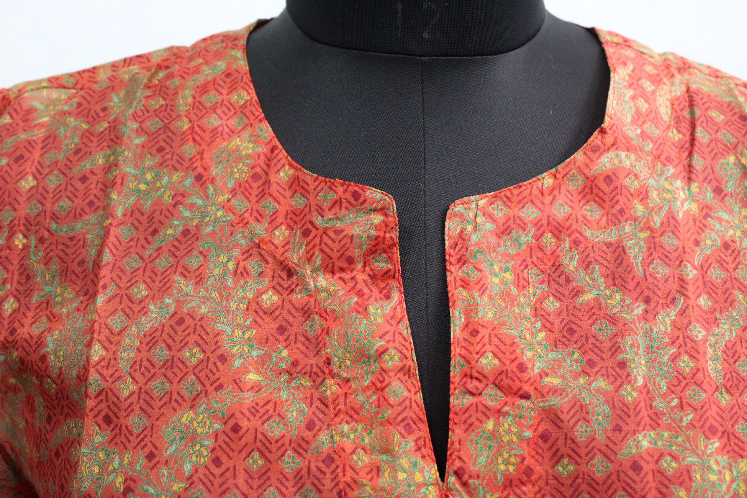 Bohemian Indian Silk Sari Blouse V-Neck Tunics Wholesale