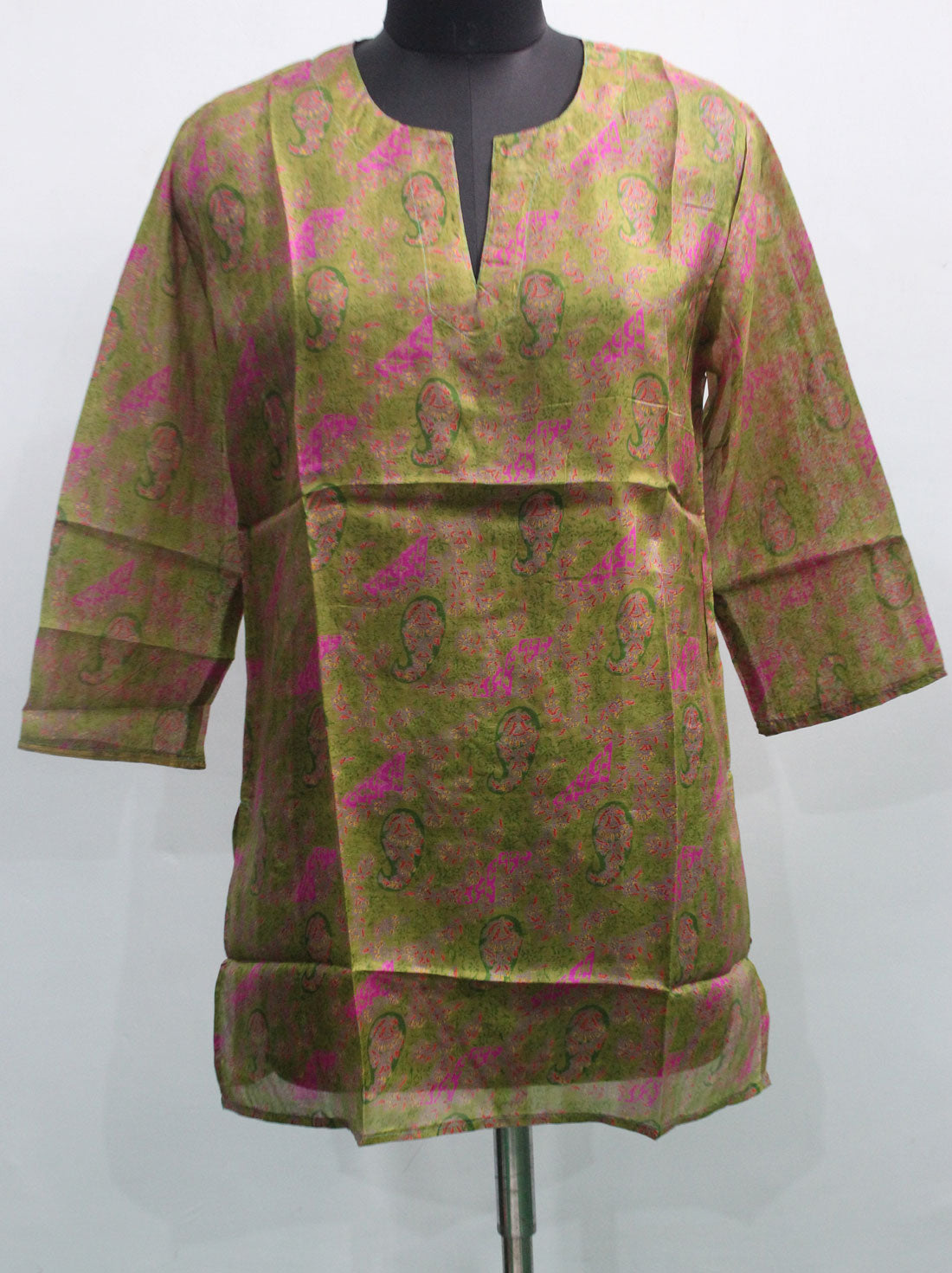 Bohemian Indian Silk Sari Blouse V-Neck Tunics Wholesale