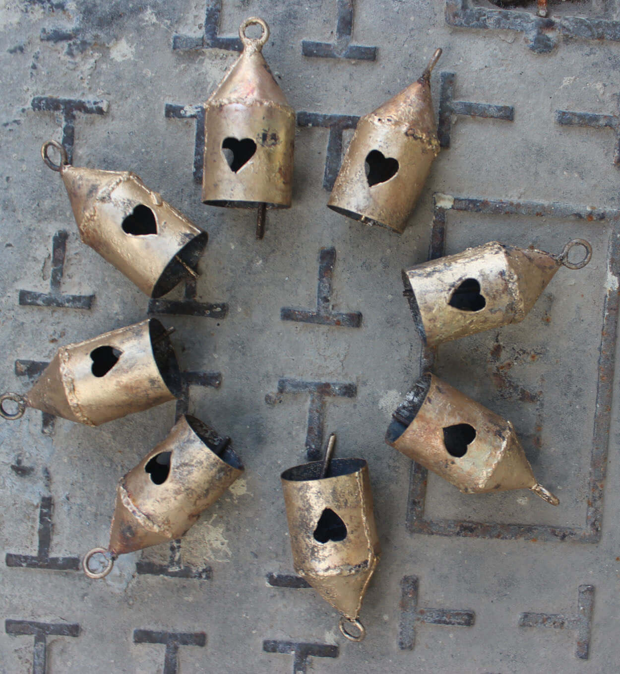Indian Bells 