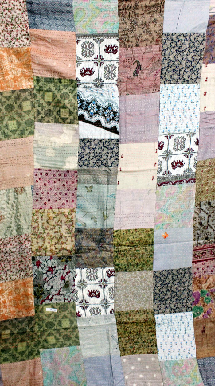 Vintage Indian Silk Sari Kantha Patchwork Quilt Gudri Bedspread Ralli Bed cover - Mangogiftsstore