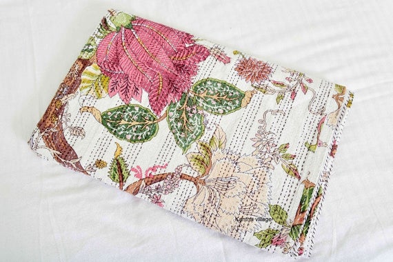 Bird Print Floral Kantha Quilt Bedspread Queen size 100%Cotton Indian Bedcover Ralli Throws Wholesale - Mangogiftsstore